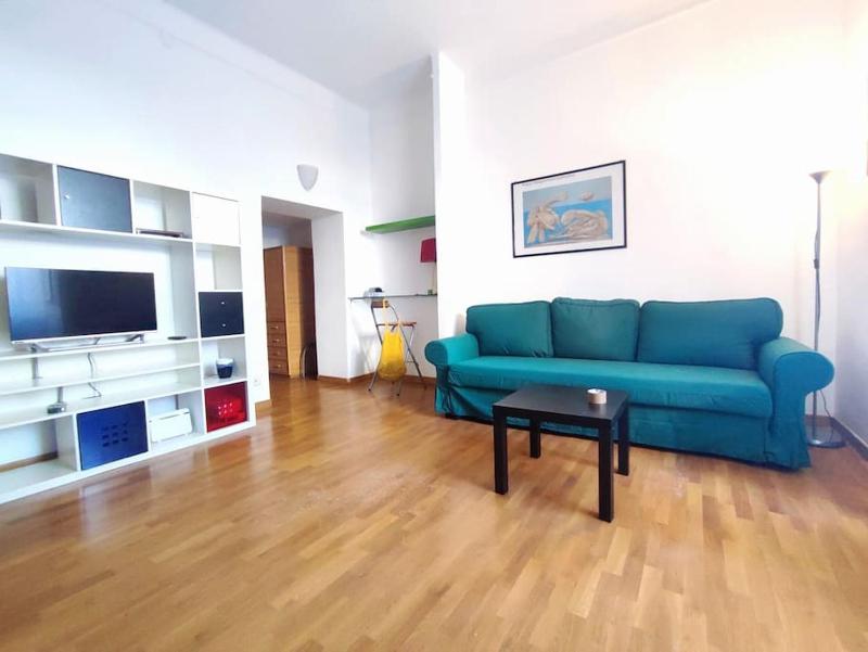 Charming apartment San Lorenzo Rome city centre — отель в Риме, Италия