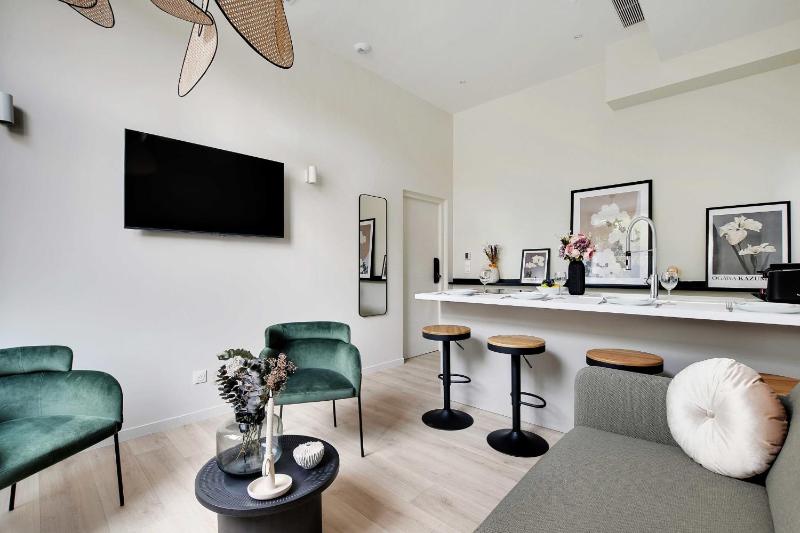 Luxurious apartment - 2BR-6P - Javel-Tour Eiffel — отель в Париже, Франция