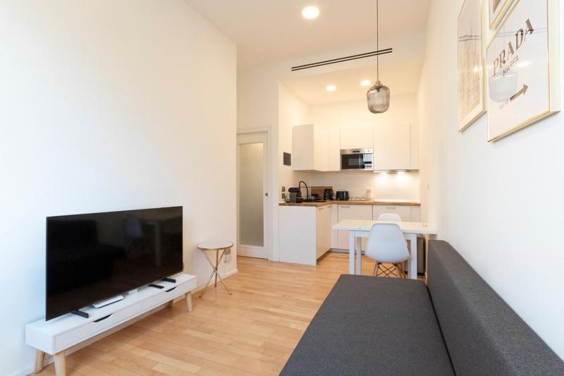 Цены на Arena Apartment в Милане