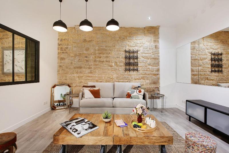 Cosy apartment - 6P-2BR - Republique — отзывы гостей и цены
