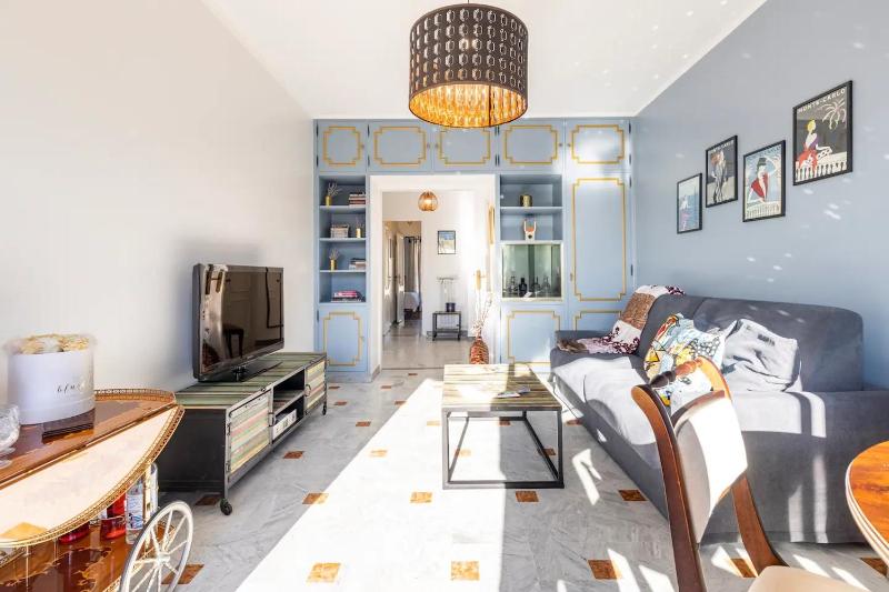 Eat - Sleep - Wander Chic and Cosy Flat — комфортный отель в Николь