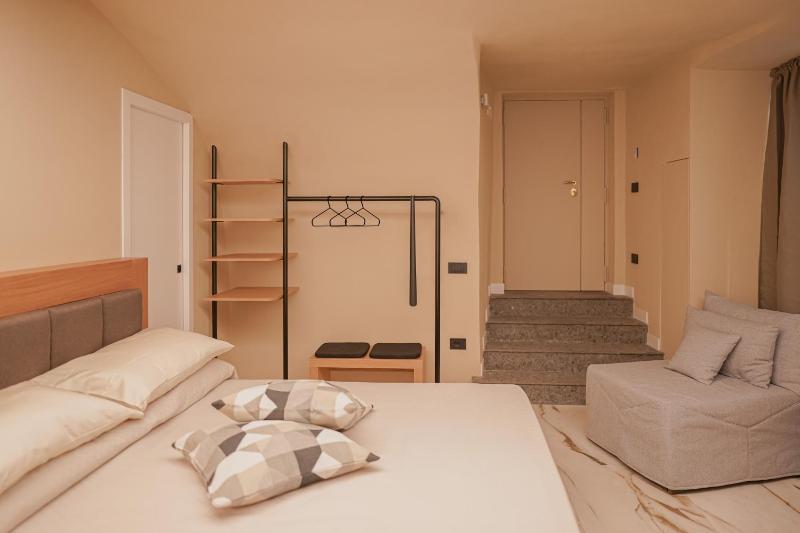 Casa mia Plebiscito — отель в Неаполе, Италия