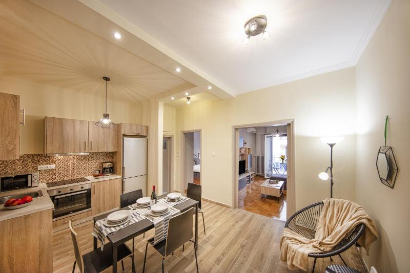 Comfortable Patisia apartment — отель с удобным расположением в Афины