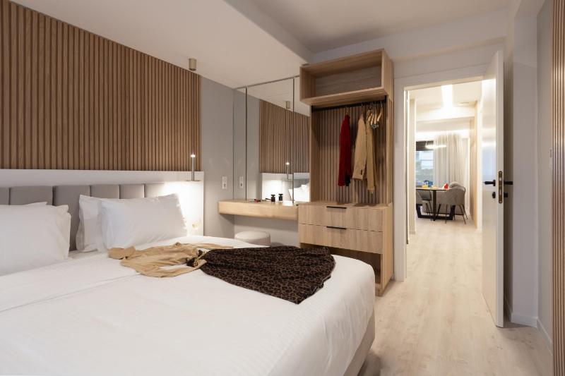 Incanto Boutique Suites - Neos Kosmos — отель с удобным расположением в Афины