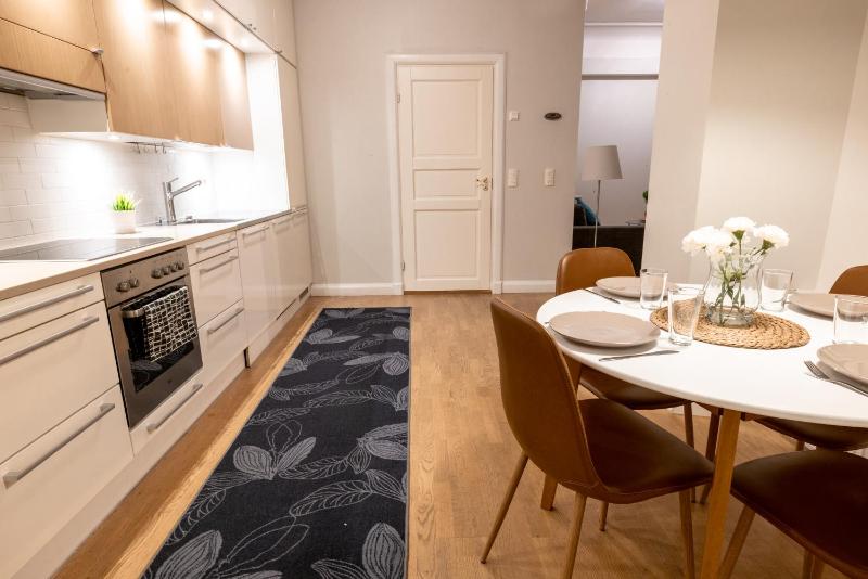 Цены на POISTA 2ndhomes Helsinki Center Apartment with Sauna в Хельсинки