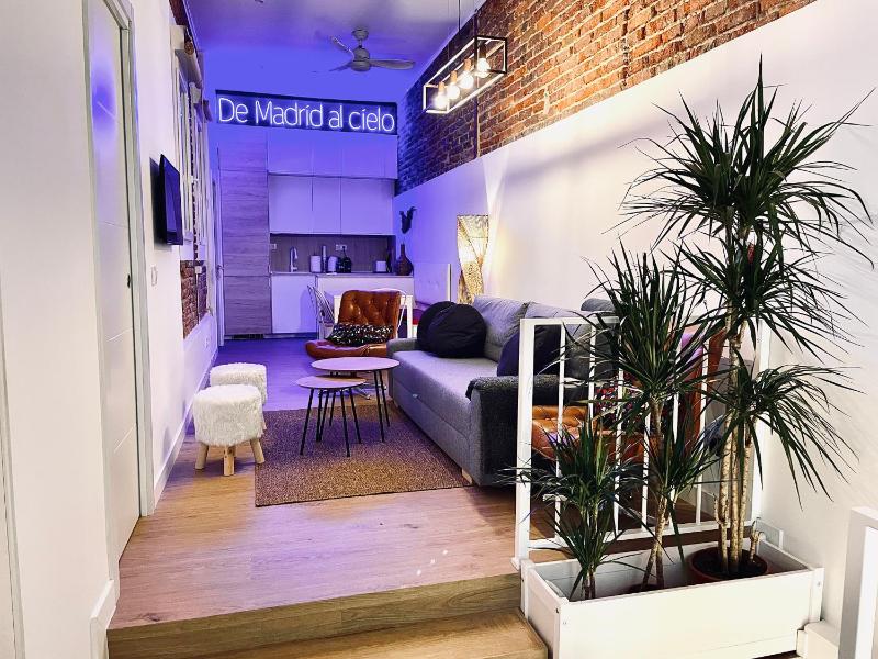 G18_Apartamento para 8 con 3 habitaciones 2 banos en Chamberi — отзывы гостей и цены