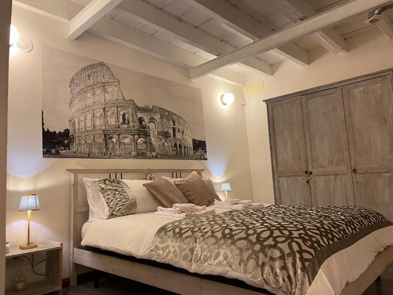 Apartment in the heart of Roma — отель с удобствами в Риме