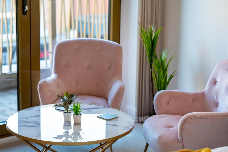 Цены на LUX 2 Bedrooms - 2 Bathrooms - F7 в Лондоне