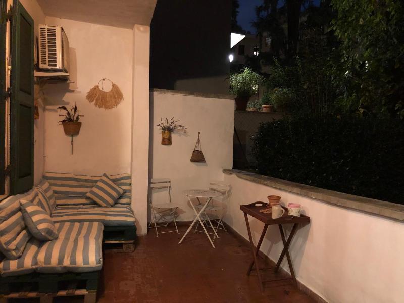 TERRAZZA SUL GIARDINO - Vaticano e Stadio Olimpico — отель с удобствами в Риме