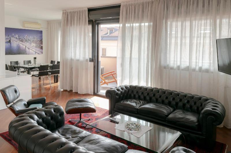 Splendido appartamento 140 mq zona Tortona Milano — комфортный отель в Милане