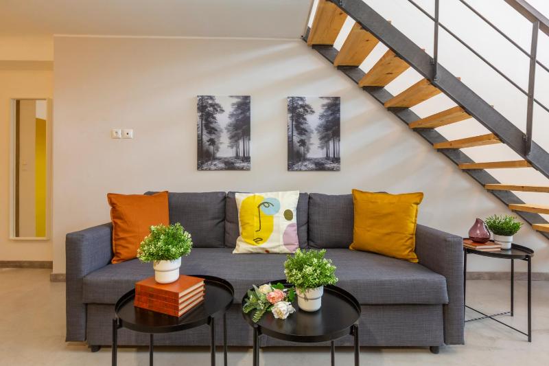 Psirri Lofts — отель с удобствами в Афины