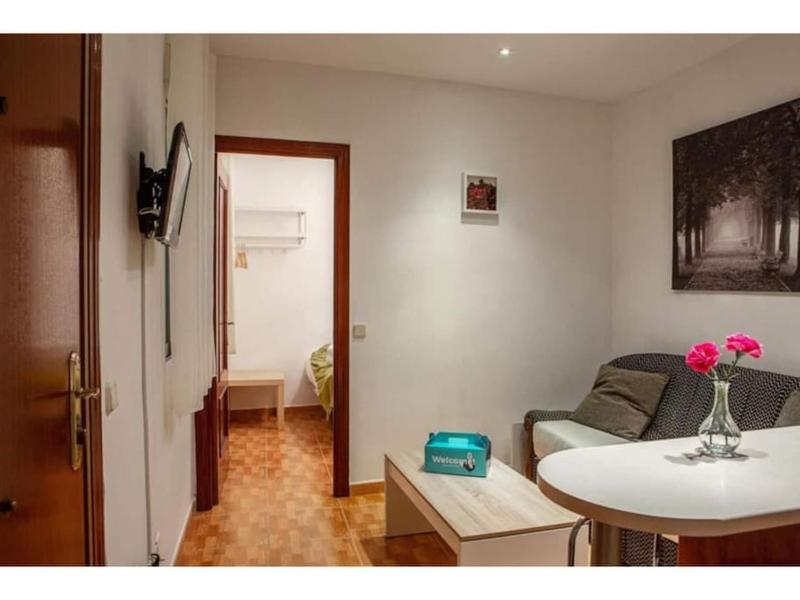 Acogedor apart. cerca de Atocha 3Pers. 2Hab. — отель в Мадриде, Испания