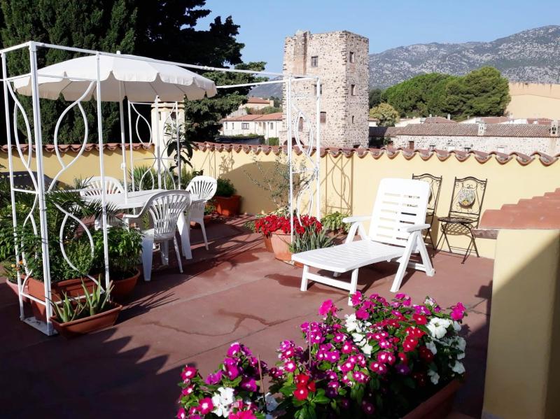 Casa Lupino a Orosei - Confortevole Appartamento Centrale