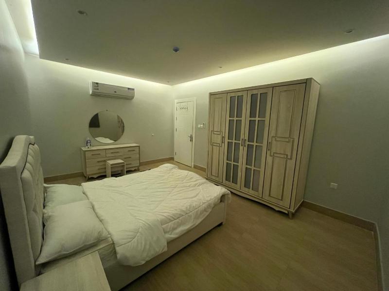 Self check in Apartment with 2 entrances, — отзывы гостей и цены