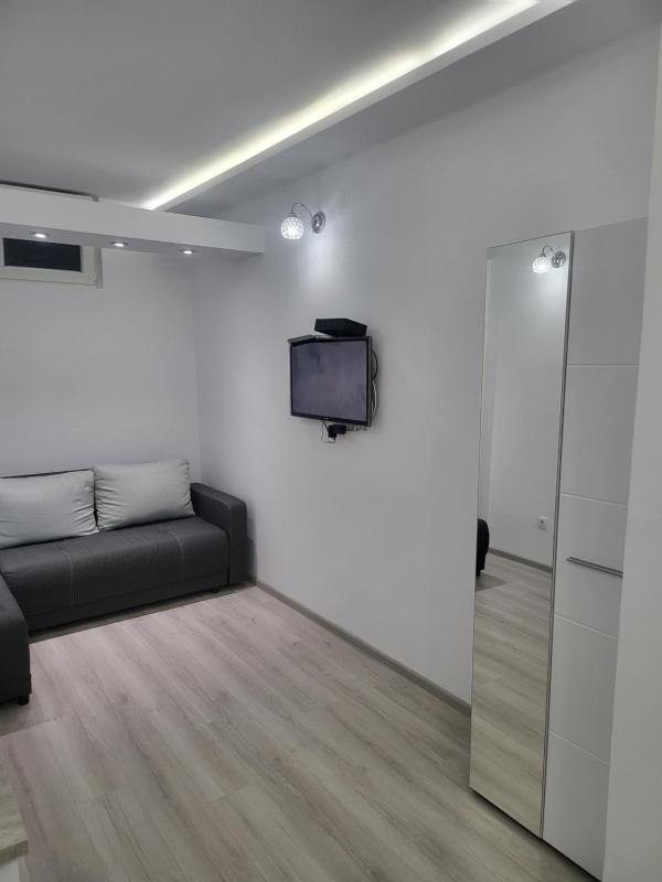 Apartman Viktor 3 — забронировать отель в Белграде
