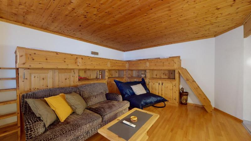 Цены на Abitaziun Ruinatsch 22 - St Moritz в Санкт-Морице
