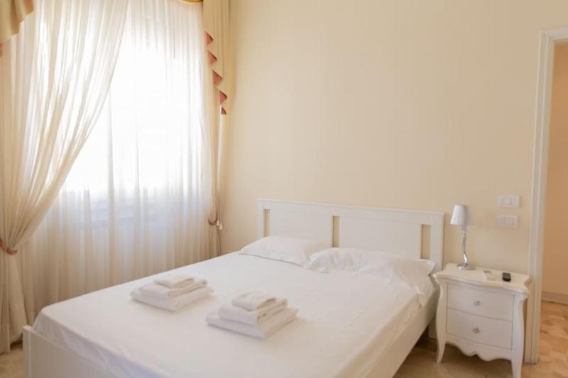 Classic 1BR Outside ZTL & 10 min from Center — отель с удобным расположением в Флоренции