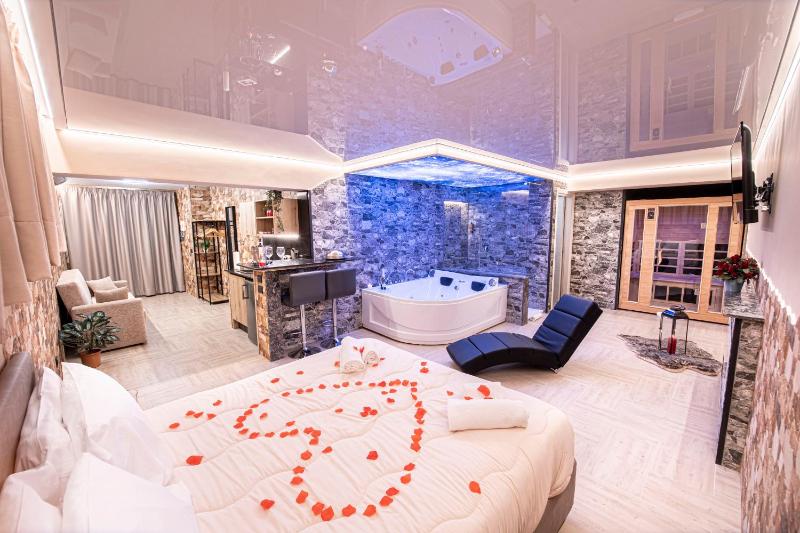 Virtus Prestige - Rooms & Apartments — отель с удобным расположением в Риме