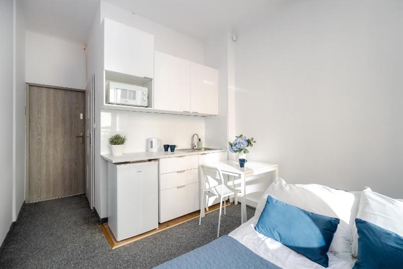 MiniStudio w Hostel Solec50 by Metro Station Centrum Kopernika Elektrownia Powisle 23 — забронировать отель в Варшаве
