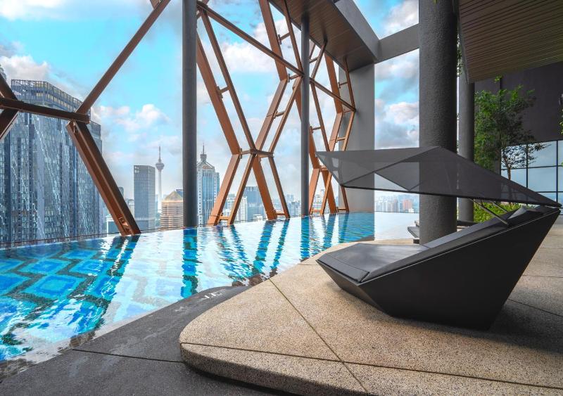 Цены на Greystone Scarletz Suites в Куала-Лумпуре