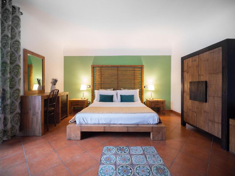 Kalamarina Rooms — забронировать отель в Палермо