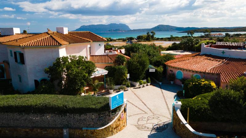 Hotel Stefania a Pittulongu - Oasi fronte mare