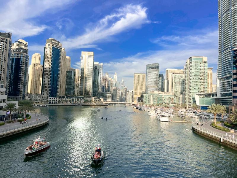 Luxury Studio Apartment Close to JBR Beach&Yacht Club&Metro-Available Airport Shuttle — отель с удобным расположением в Дубае