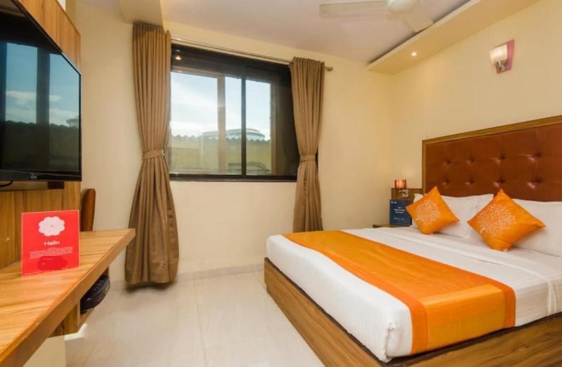Aster Hotel Near Mumbai Airport — отель с удобствами в Мумбаи