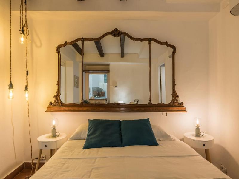 The Best Rent - Lovely one-bedroom apartment in Trastevere district — отзывы гостей и цены