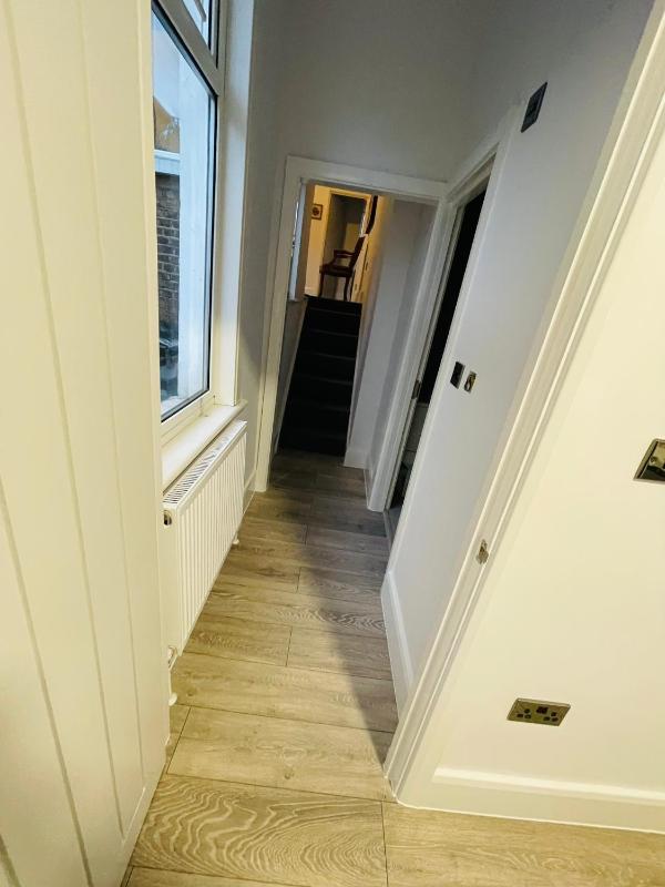 91 golborne road w10 5nl — отель в Лондоне, Соединенное Королевство