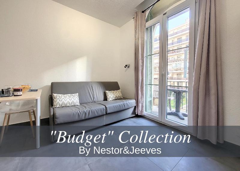 Nestor&Jeeves - ROSIE FRANCE RIVIERA - Close sea - Balcony — отель с удобствами в Николь