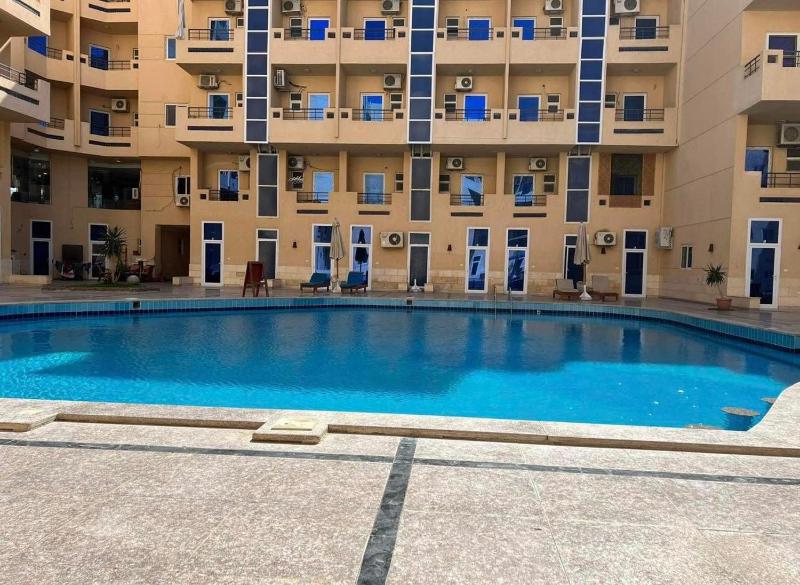 Szandra Apartman, Tiba Resort A27 — отель с удобствами в Хургаде