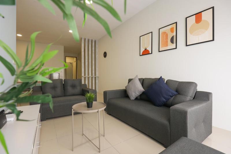 3-bedroom w Pool 8 pax @ Bukit OUG — забронировать отель в Куала-Лумпуре