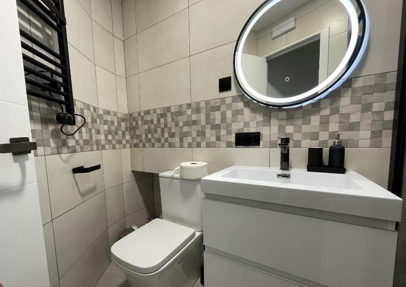 HomeStay Lopez Pando — забронировать отель в Мадриде