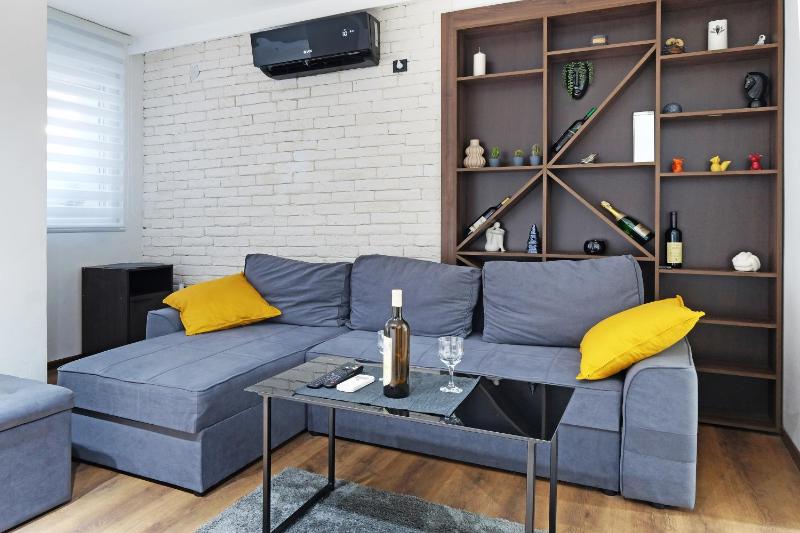 Apartment Paradise Resavska — забронировать отель в Белграде