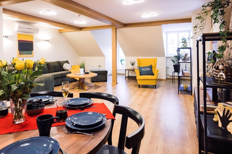Rothko apartment/8 guests/4bedrooms/Riga Old Town — комфортный отель в риге