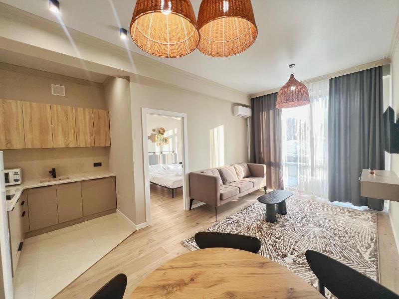 Heaven apartment s vidom na gory — забронировать отель в Алматы