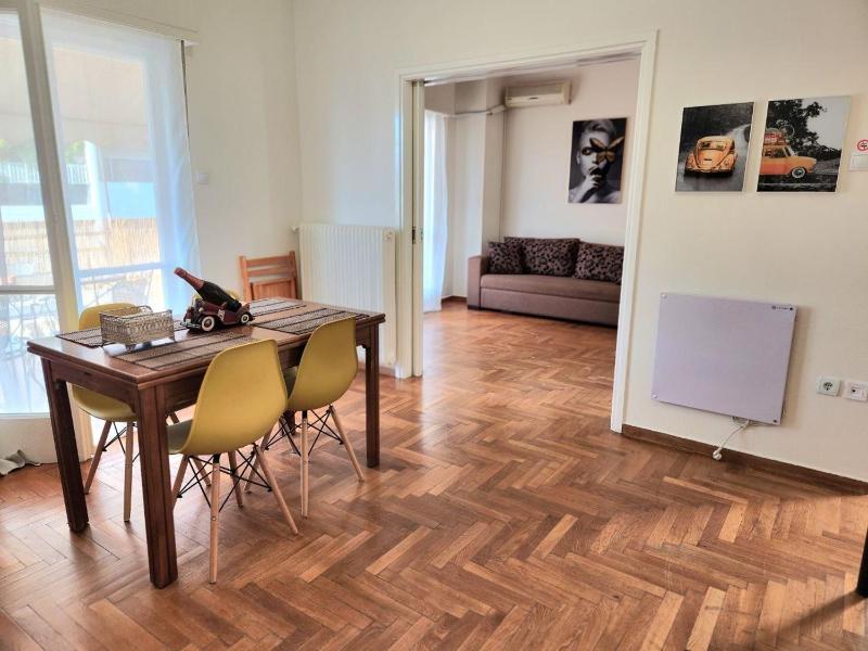 Aristea's Place greendom — забронировать отель в Афины