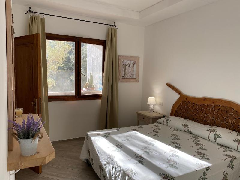 Casa MALCUSA a San Pantaleo - Incantevole Oasi Verde