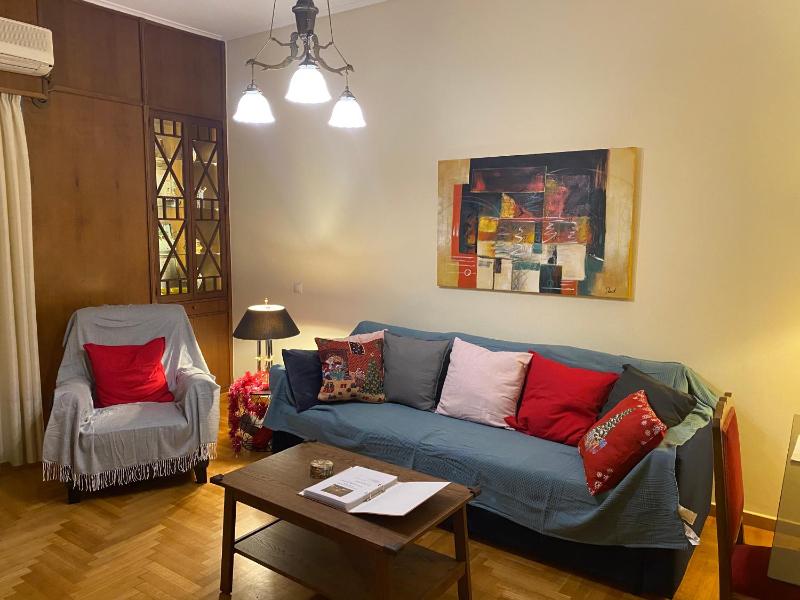 Tati's Parthenon apt 2bdr with balcony — отель в Афины, Греция