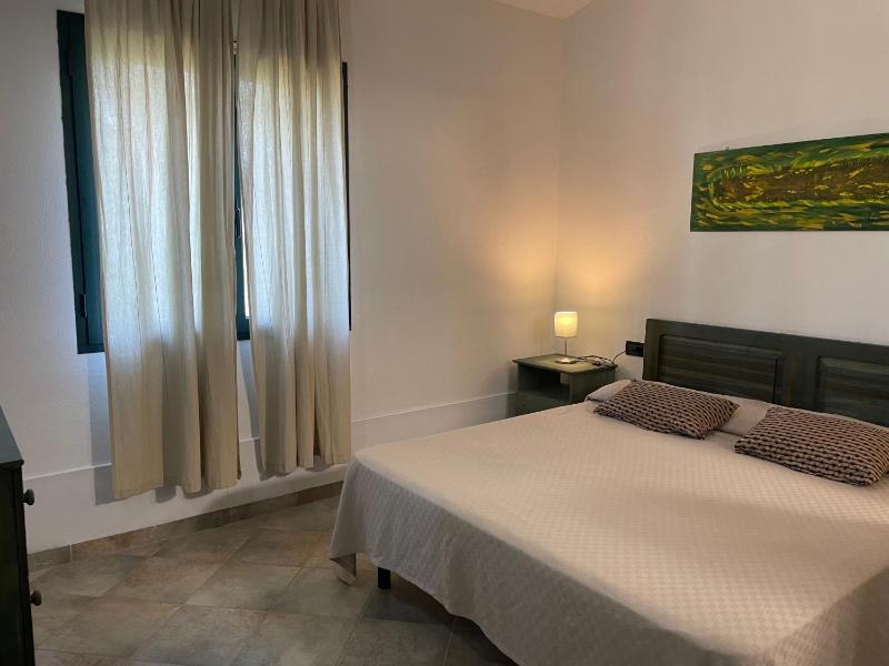Casa Su Catreathu a Orosei - Villa con Giardino Privato