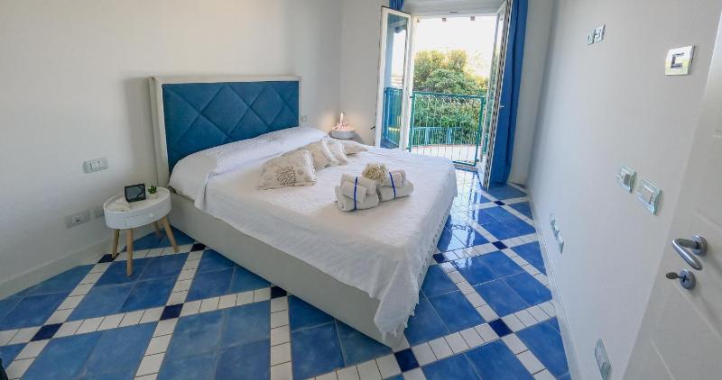 Acqua Marina a Olbia - Lussuoso appartamento vista mare