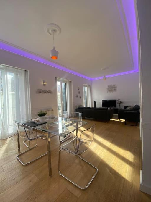 Lujoso apartamento en pleno centro — отзывы гостей и цены