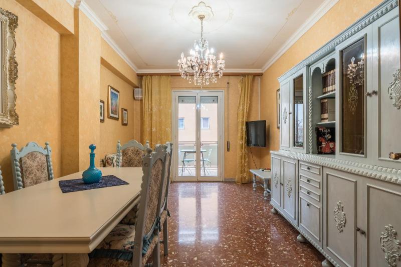 ALTIDO Classic style flat with balcony — отель в Риме, Италия