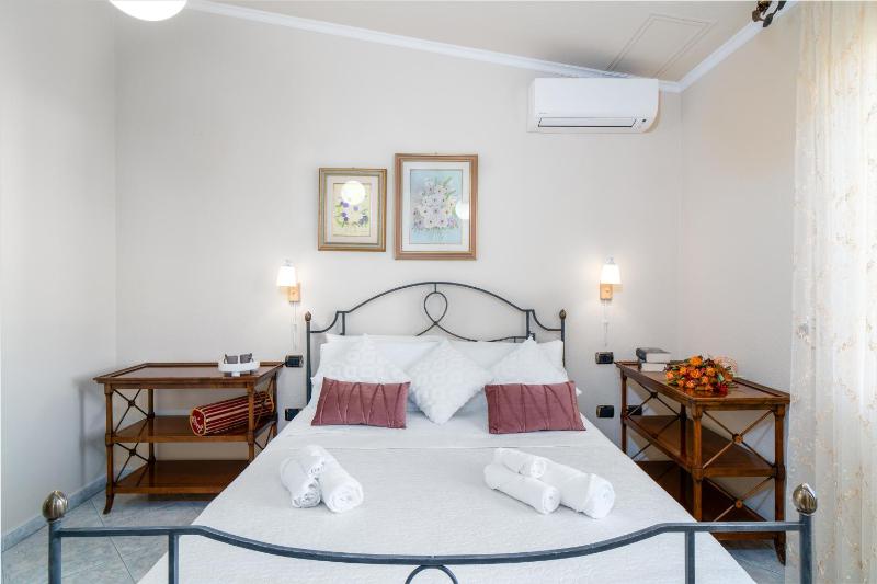 Eliana's Apartments a Orosei - Moderni Appartamenti Vicino Mare