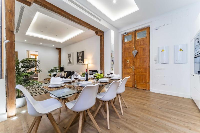 La Latina Deluxe Apartment — отзывы гостей и цены