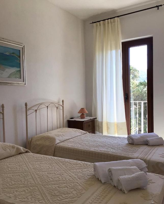 Lu Stabbiacciu ad Aglientu - Incantevole Agriturismo Sardo