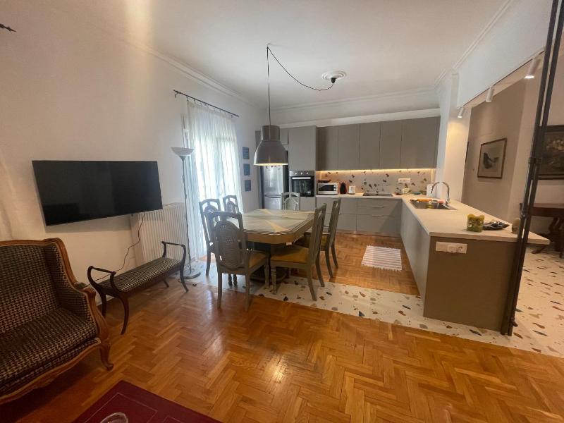 Цены на PAGRATI FLAT 7 в Афины