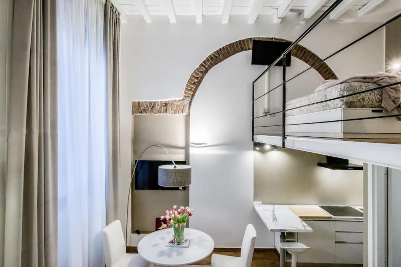 Cozy and Classy Nest — отель в Милане, Италия