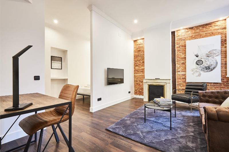 Castellana II, by Presidence Rentals — комфортный отель в Мадриде